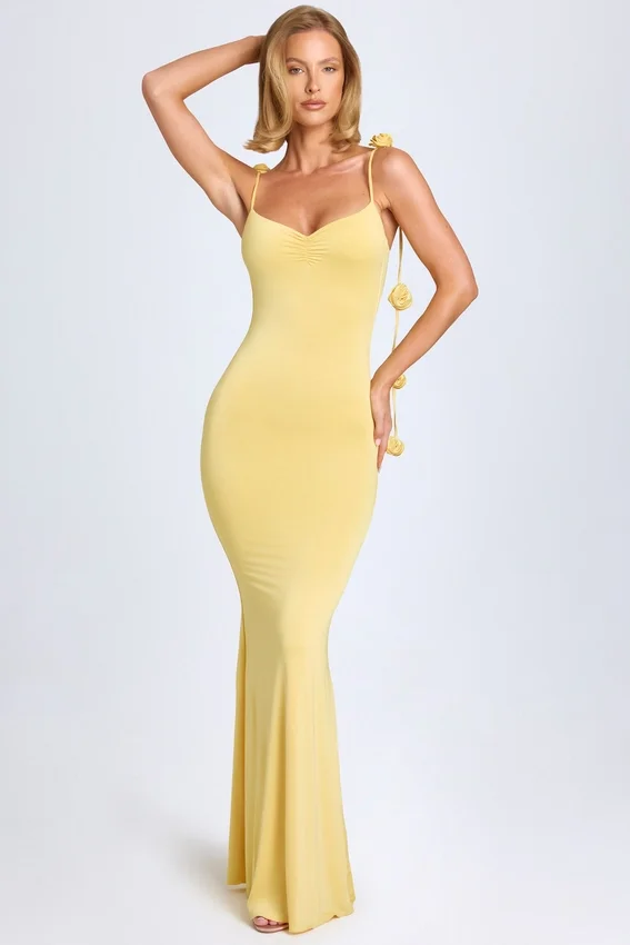 Aldona Slinky Jersey Floral-Appliqué Gown in Pastel Yellow Aldona Slinky Jersey Floral-Appliqué Gown in Pastel Yellow