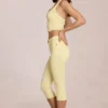 Anessa Mid-Rise Capri Jeans in Lemon Yellow Anessa Mid-Rise Capri Jeans in Lemon Yellow