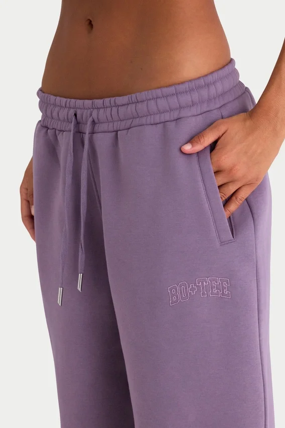 Brushed Jersey Mid-Rise Relaxed Joggers in Dusk Brushed Jersey Mid-Rise Relaxed Joggers in Dusk
