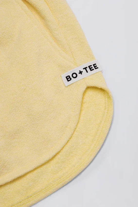 Button-Detail Mid-Rise Shorts in Lemon Button-Detail Mid-Rise Shorts in Lemon