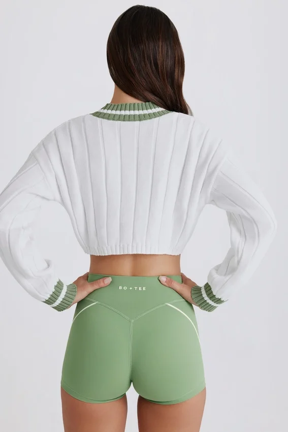 Cable Knit Cotton Cropped Jumper in Green Ivory Cable Knit Cotton Cropped Jumper in Green Ivory