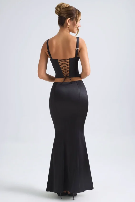 Ceres Mid-Rise Fishtail Maxi Skirt in Black Ceres Mid-Rise Fishtail Maxi Skirt in Black