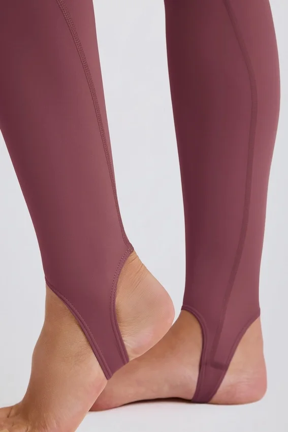 Foldover Mid-Rise Stirrup Leggings in Acai Foldover Mid-Rise Stirrup Leggings in Acai