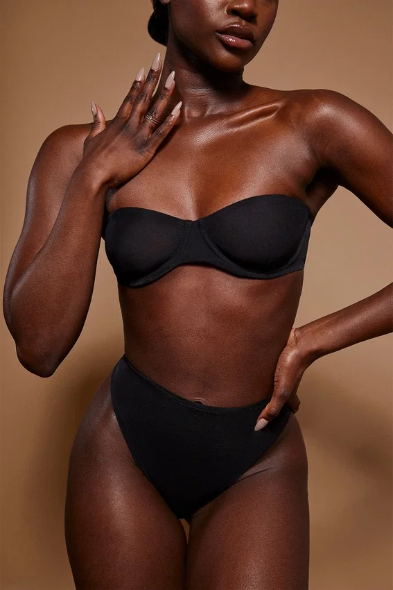 Intimates Soft Mesh High Waisted Knicker in Black Intimates Soft Mesh High Waisted Knicker in Black
