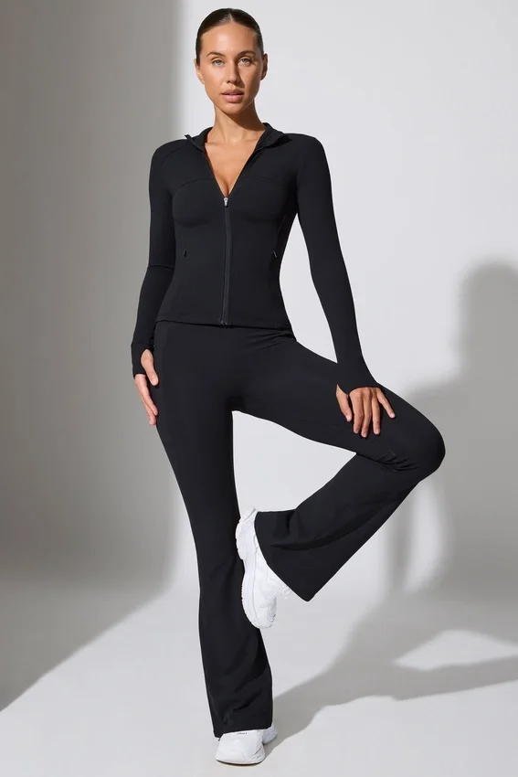Long Sleeve Zip Up Jacket in Black Long Sleeve Zip Up Jacket in Black