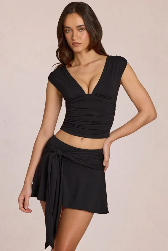 Evelique Mid-Rise Skort in Black Evelique Mid-Rise Skort in Black