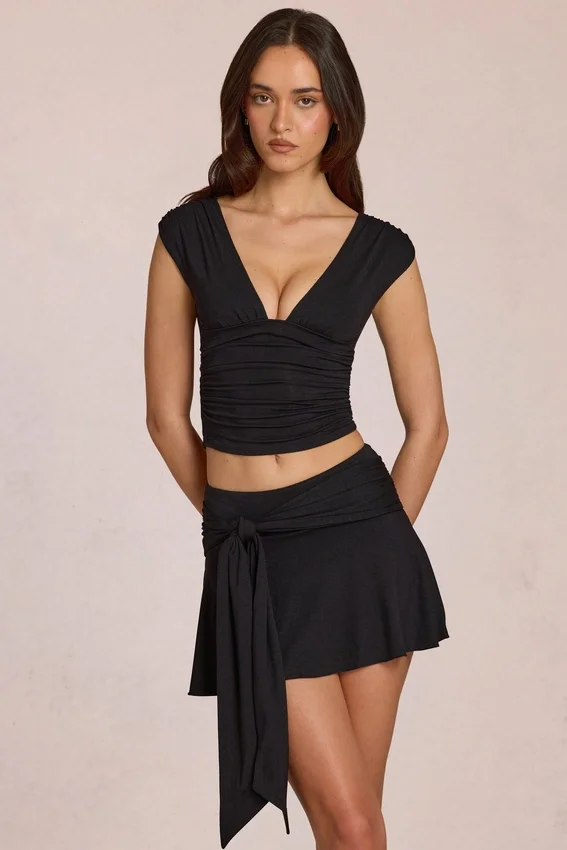 Evelique Mid-Rise Skort in Black Evelique Mid-Rise Skort in Black