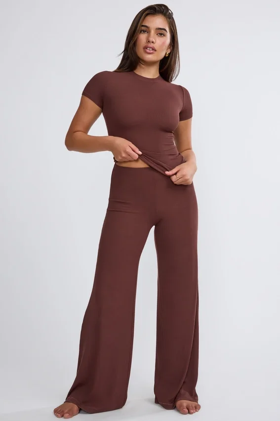 Nour Tall Mid Rise Wide Leg Trouser in Chocolate Nour Tall Mid Rise Wide Leg Trouser in Chocolate