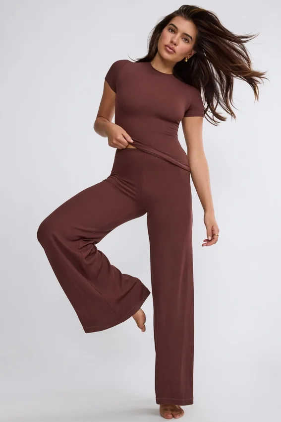 Nour Tall Mid Rise Wide Leg Trouser in Chocolate Nour Tall Mid Rise Wide Leg Trouser in Chocolate