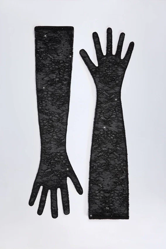 Poe Lace Gloves in Black Poe Lace Gloves in Black