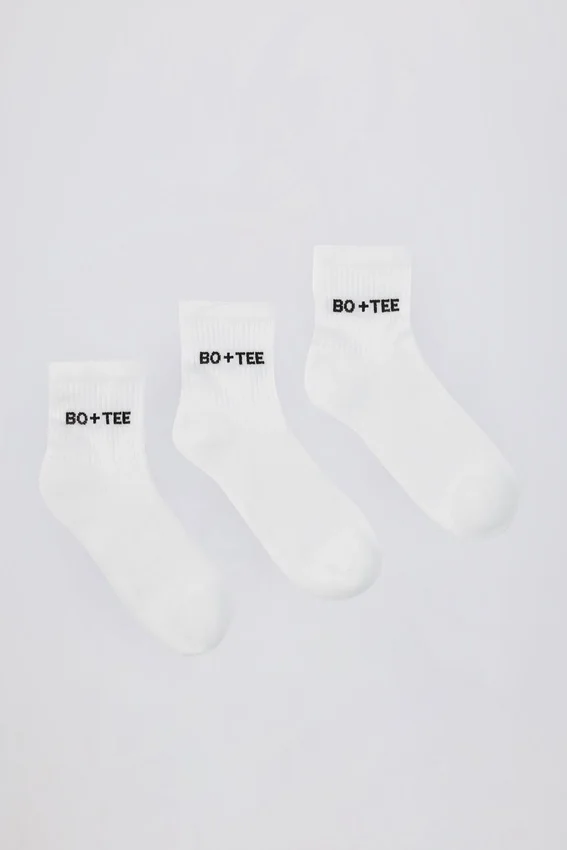 Ribbed Crew Sock Bundle in White Ribbed Crew Sock Bundle in White