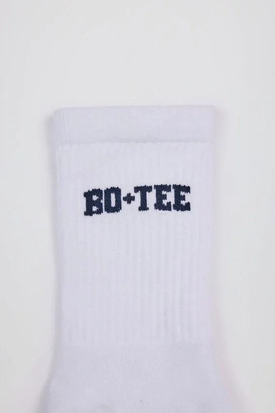 Ribbed Half-Crew Socks in White Ribbed Half-Crew Socks in White