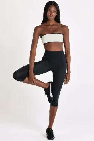 Soft Active Capri Leggings in Black Soft Active Capri Leggings in Black