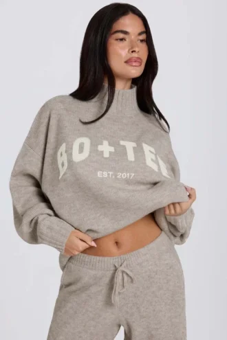 Soft Knit Oversized Jumper in Beige Soft Knit Oversized Jumper in Beige