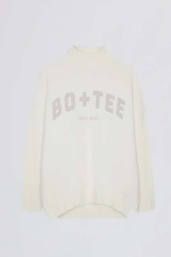 Soft Knit Oversized Jumper in Ivory Soft Knit Oversized Jumper in Ivory