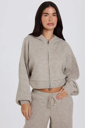 Soft Knit Zip-Up Cropped Hoodie in Beige Soft Knit Zip-Up Cropped Hoodie in Beige