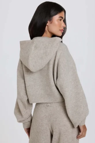 Soft Knit Zip-Up Cropped Hoodie in Beige Soft Knit Zip-Up Cropped Hoodie in Beige