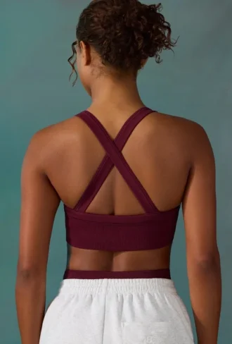Super Sculpt Seamless Cross Back Sports Bra in Plum Super Sculpt Seamless Cross Back Sports Bra in Plum