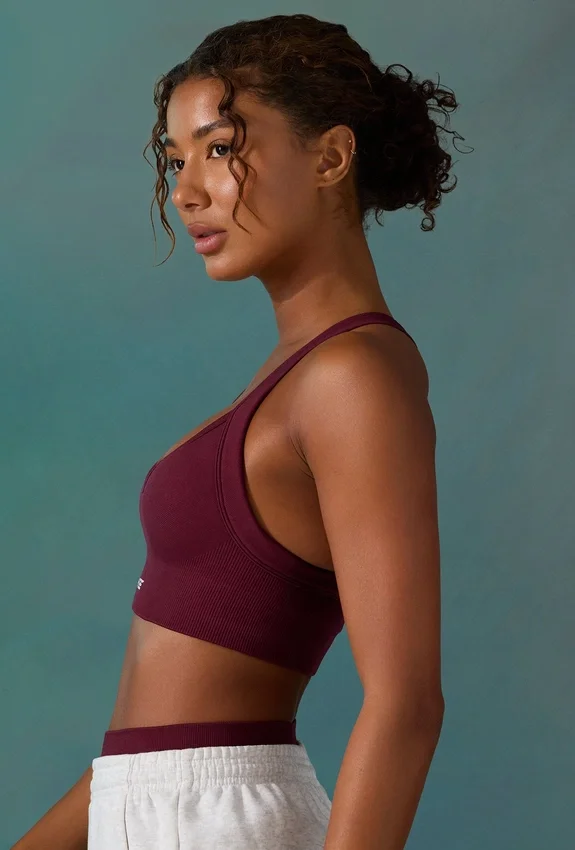 Super Sculpt Seamless Cross Back Sports Bra in Plum Super Sculpt Seamless Cross Back Sports Bra in Plum