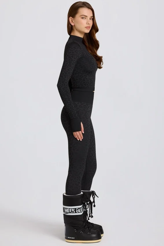 Thermal Base-Layer Leggings in Black Leopard Thermal Base-Layer Leggings in Black Leopard