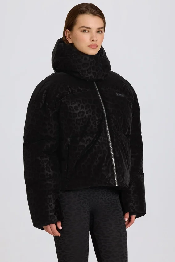 Waterproof Cropped Oversized Ski Jacket in Black Leopard Waterproof Cropped Oversized Ski Jacket in Black Leopard