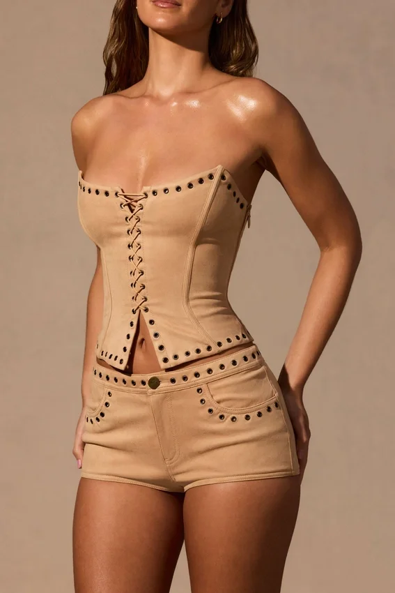 Zoryelle Low-Rise Mini Shorts in Tan Zoryelle Low-Rise Mini Shorts in Tan